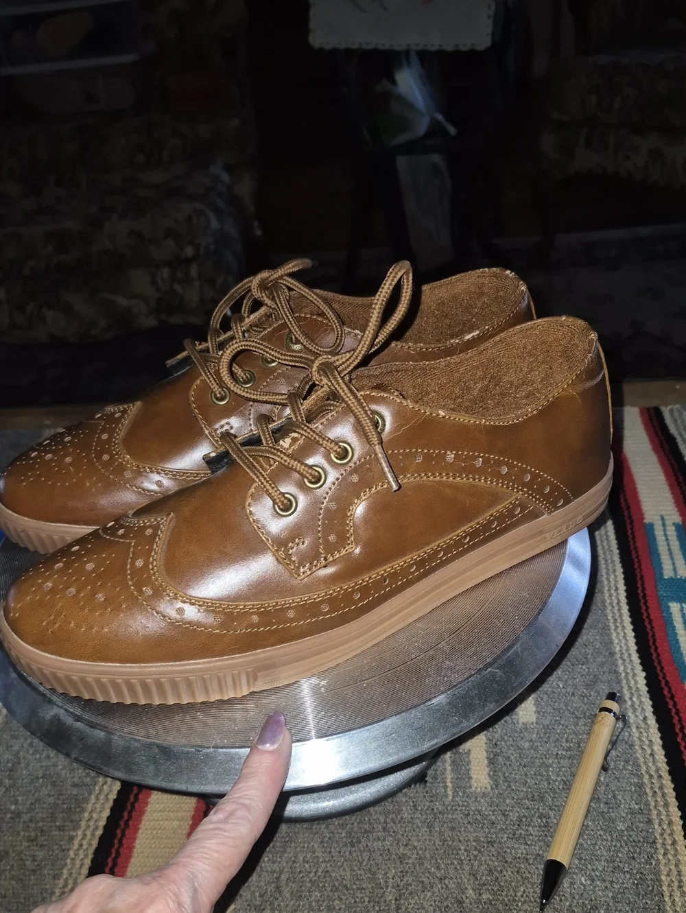 Vlado oxford brogue Wingtips Sz.8.5. LaceUp VeganLeather . Classic Style.(1171sh